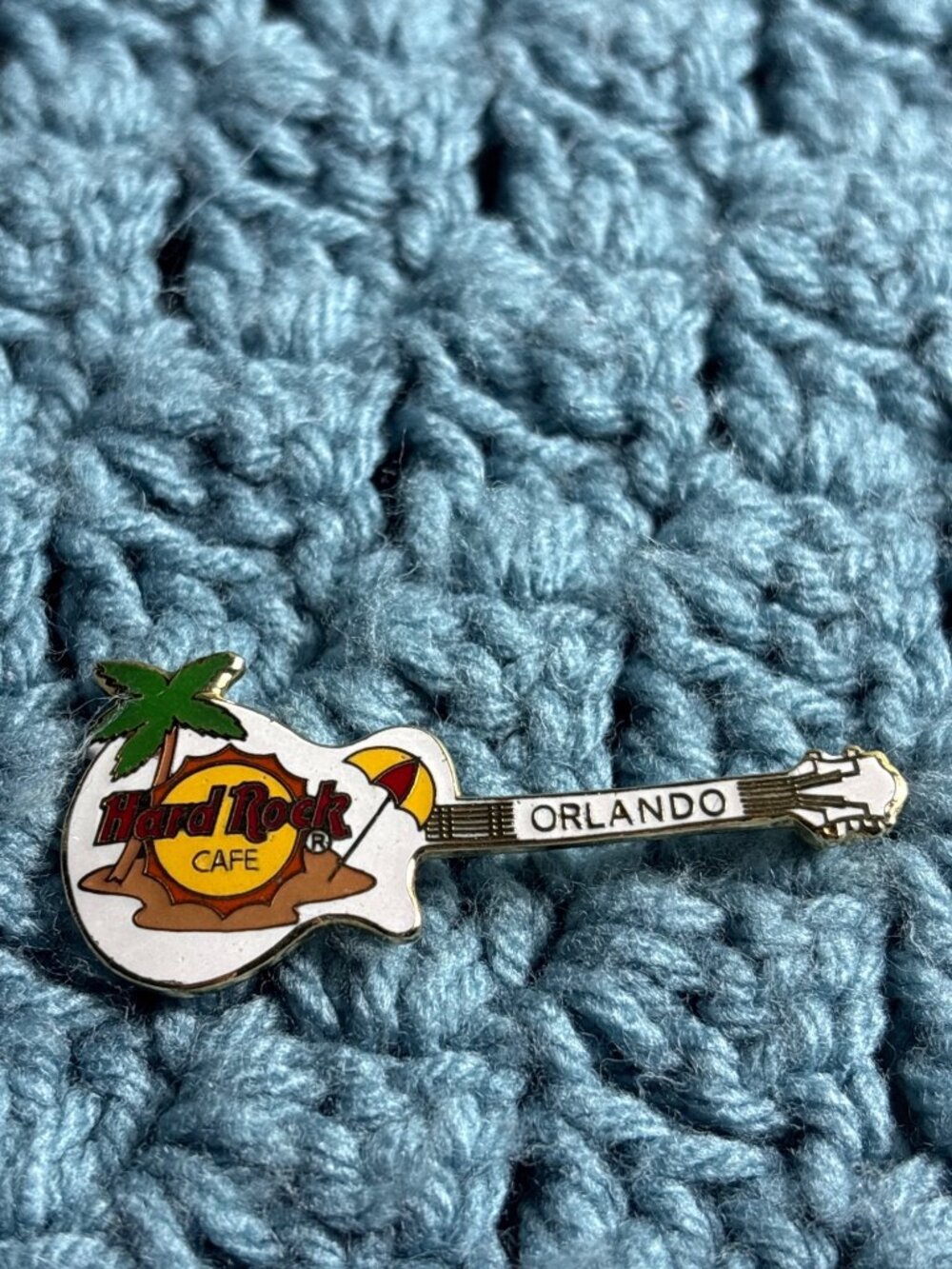 Hard Rock Cafe Orlando Guitar Pin Brooch Goldtone Multicolor Enamel 2.25 inches